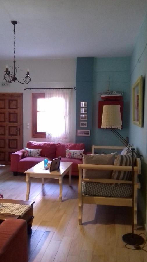 Iliolithos Rooms Kardhamili Ngoại thất bức ảnh