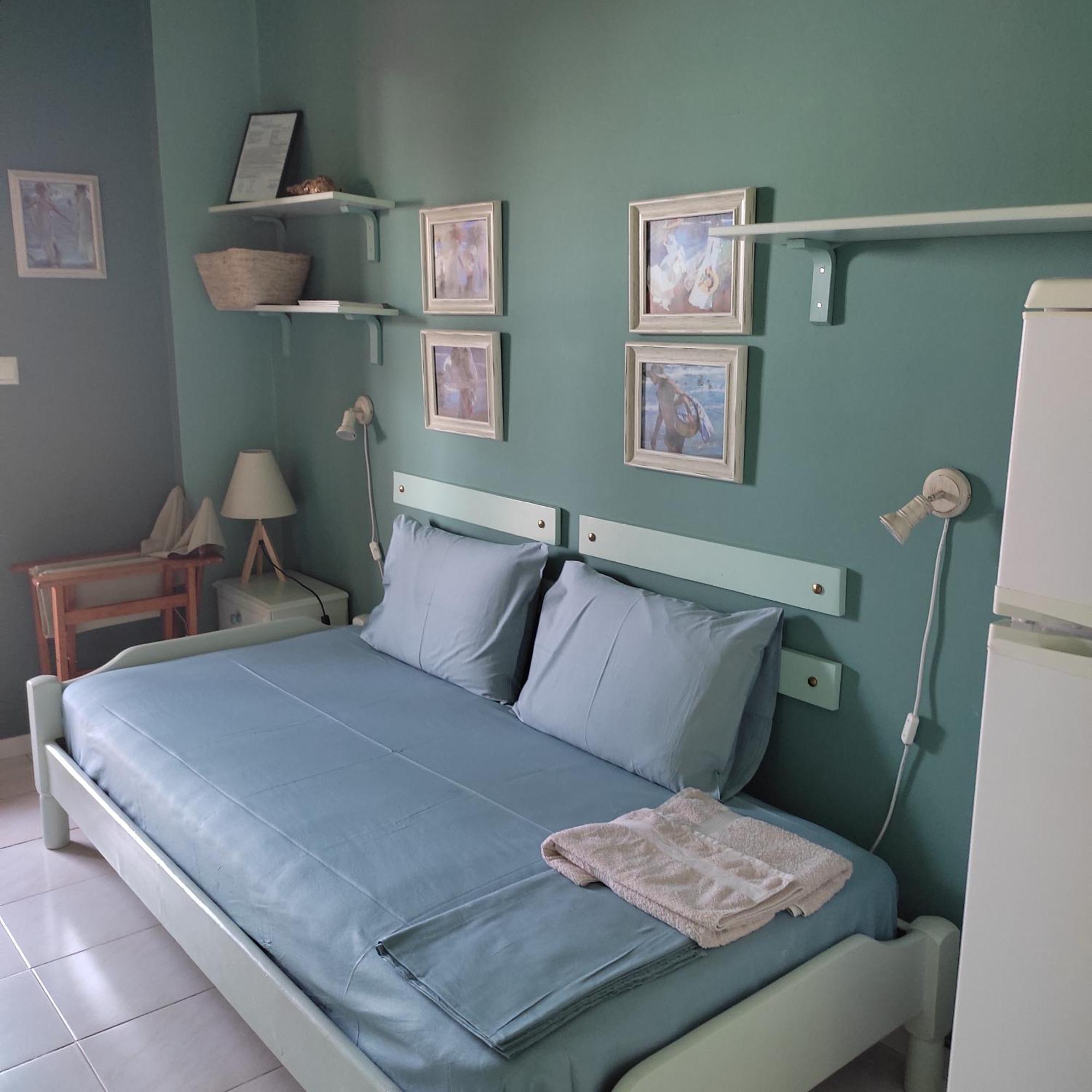 Iliolithos Rooms Kardhamili Ngoại thất bức ảnh