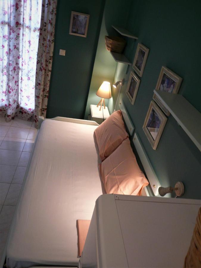 Iliolithos Rooms Kardhamili Ngoại thất bức ảnh